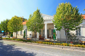 Гостиница Hotel Blaha Lujza  Балатонфюред